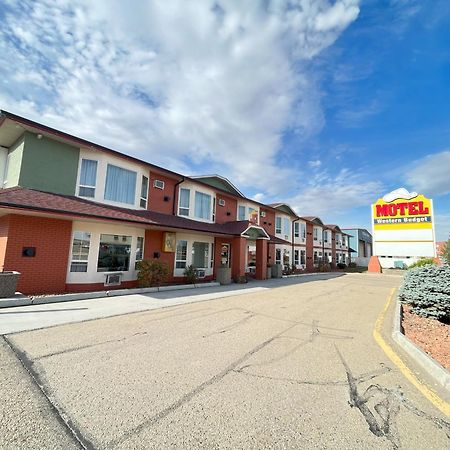 Western Budget Motel #1 Leduc/Nisku Екстериор снимка
