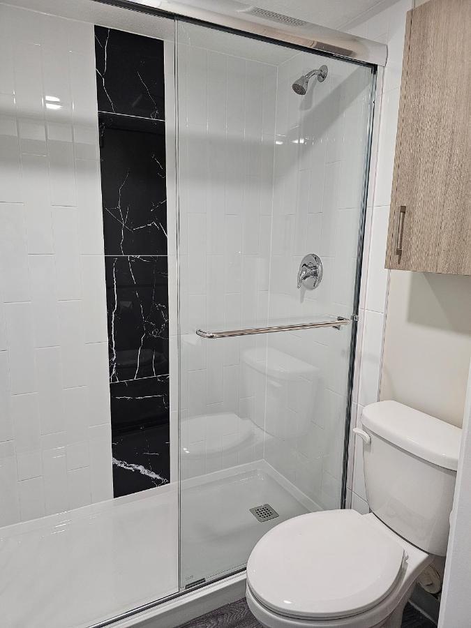 Western Budget Motel #1 Leduc/Nisku Екстериор снимка