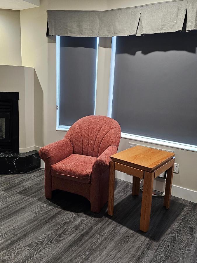 Western Budget Motel #1 Leduc/Nisku Екстериор снимка